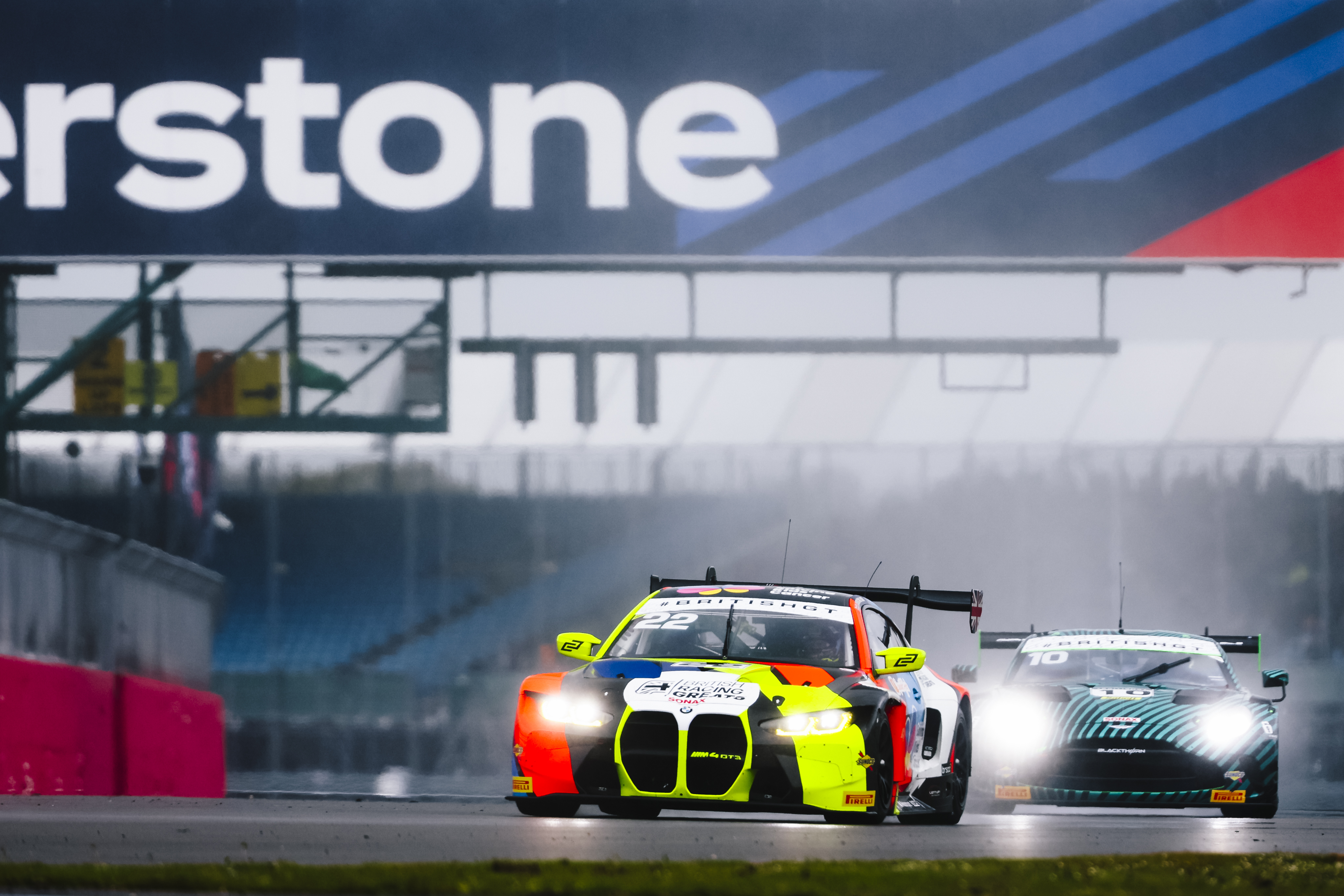 Silverstone (GBR), 26th to 28th April 2024. BMW M Motorsport, British GT Championship, Silverstone 500, #22 BMW M4 GT3, Century Motorsport, Carl Cavers, Lewis Plato.