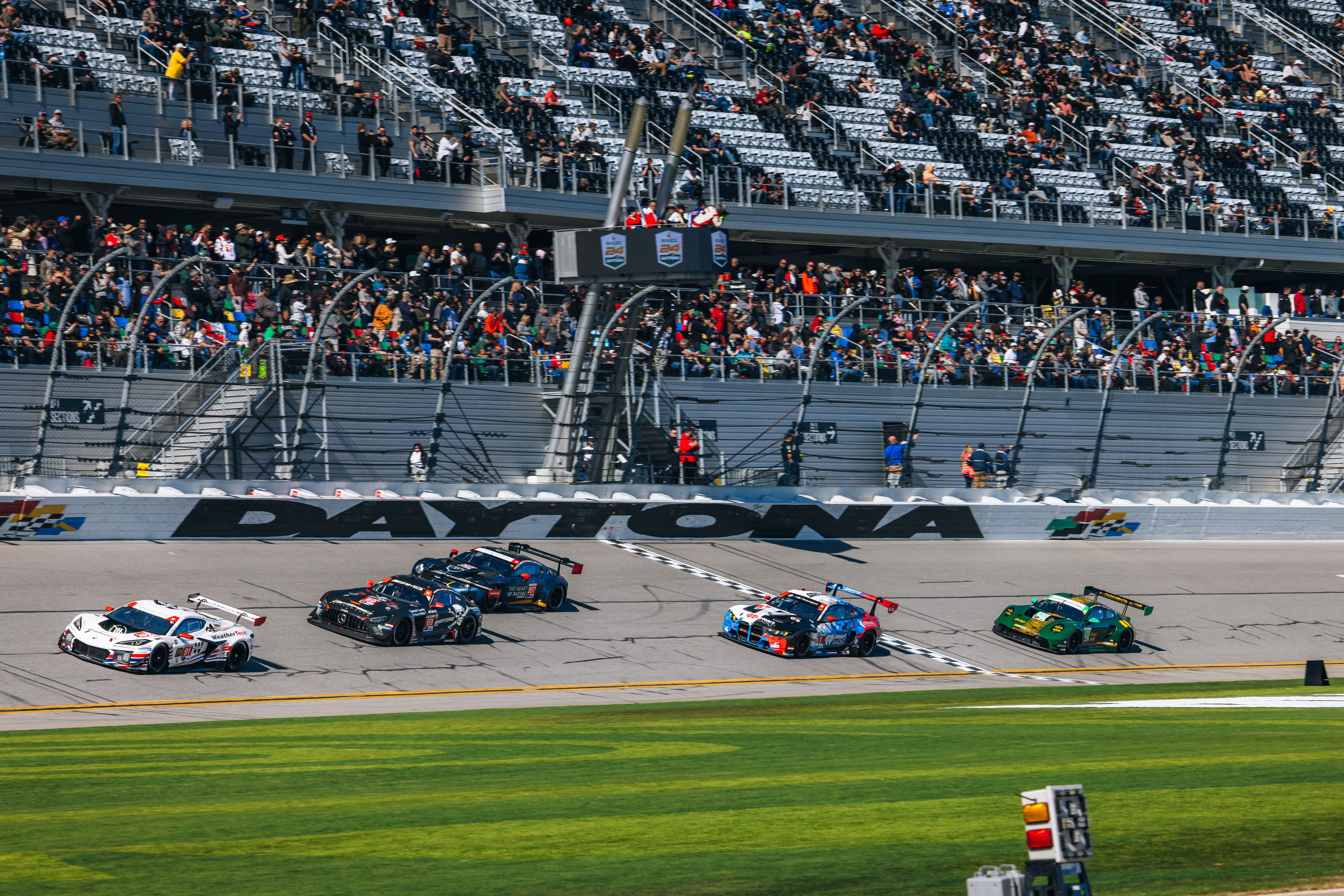 Daytona (USA), 22-26 January 2025. Daytona 24 Hours, IMSA WeatherTech SportsCar Championship, GTD PRO, Paul Miller Racing, #1 BMW M4 GT3 EVO, Madison Snow, Neil Verhagen, Connor De Phillippi, Kelvin van der Linde.